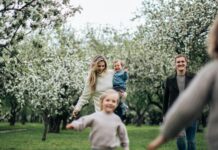 5 Childhood Fun Activities That Strengthen Parent-Child Bonds and Spread Joy 5 Childhood Fun Activities That Strengthen Parent-Child Bonds and Spread Joy